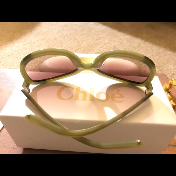 Chloe sunglasses with original case